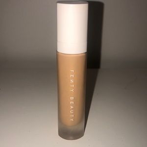 FENTY BEAUTY PRO FILT’R foundation